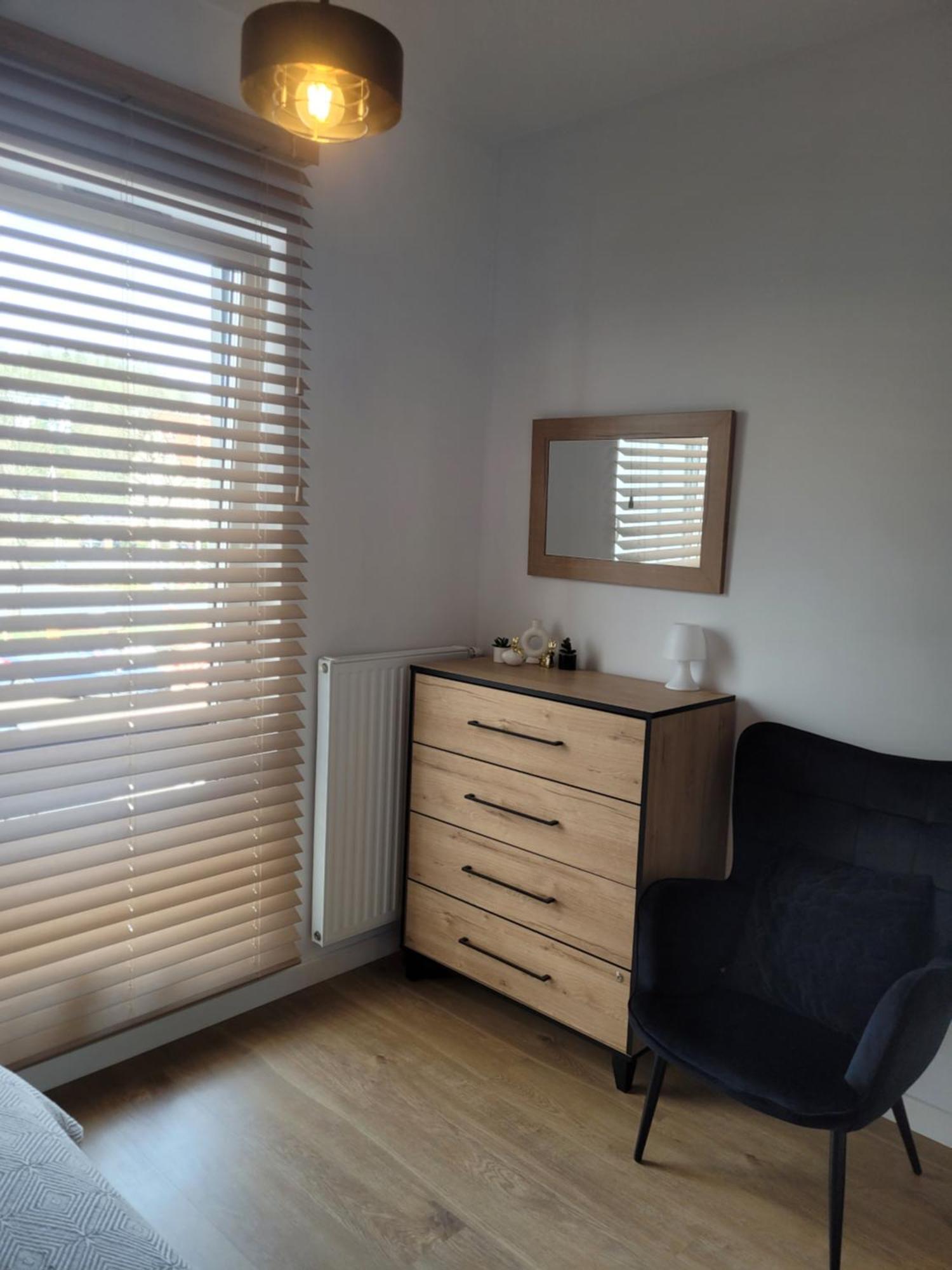 Apartament Lilla 2 옐레니아구라 외부 사진